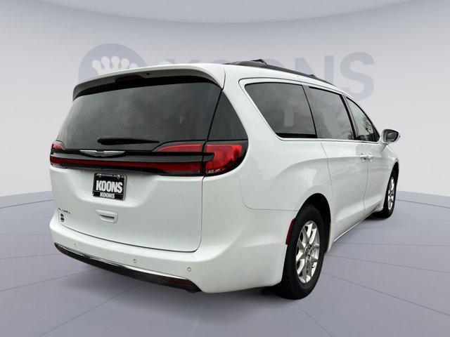 used 2022 Chrysler Pacifica car, priced at $22,500