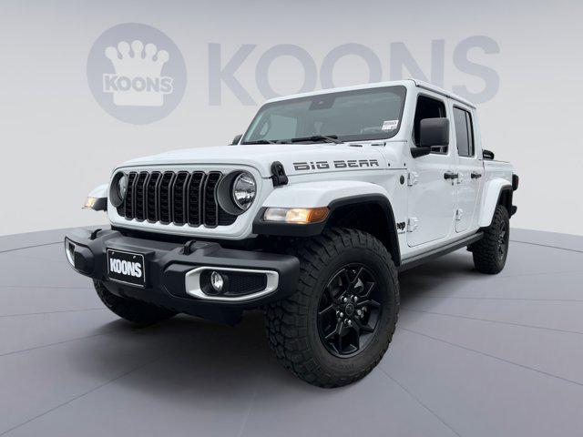used 2025 Jeep Gladiator car, priced at $39,000