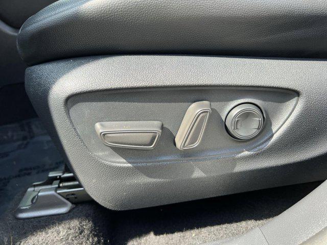 used 2021 Toyota Highlander car, priced at $34,000