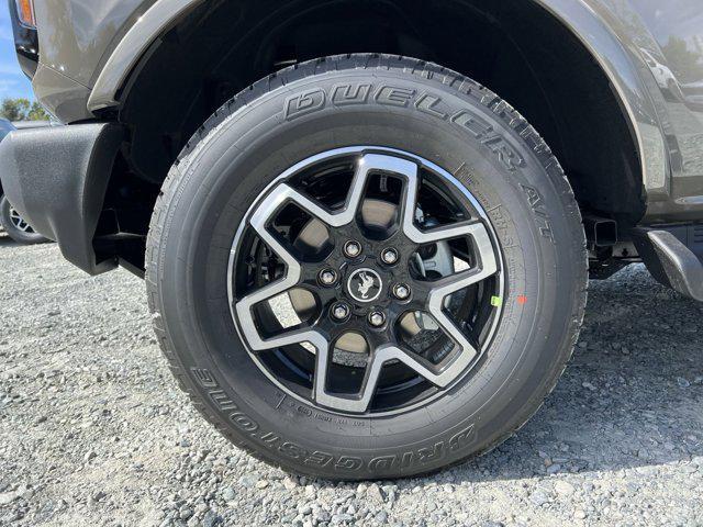 new 2025 Ford Bronco car, priced at $51,870