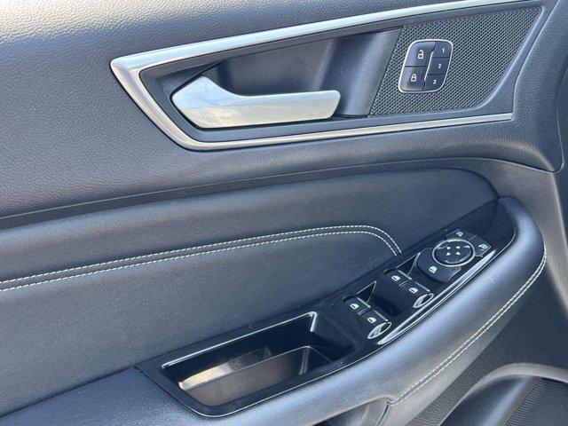 used 2017 Ford Edge car, priced at $14,000