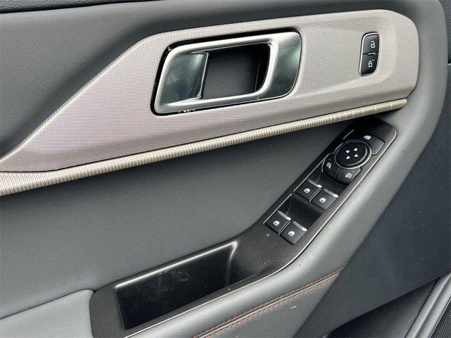 new 2025 Ford Explorer car, priced at $43,645
