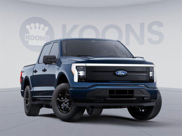 new 2025 Ford F-150 Lightning car, priced at $61,423