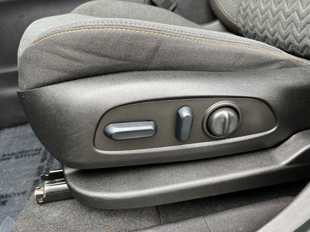 used 2022 Chevrolet Equinox car, priced at $17,000