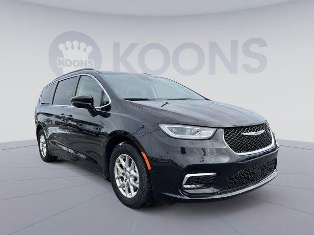 used 2022 Chrysler Pacifica car, priced at $22,500