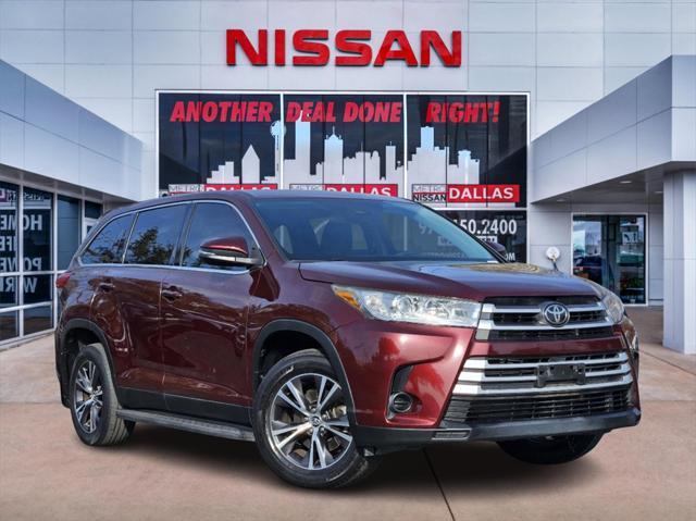 used 2019 Toyota Highlander car, priced at $22,985