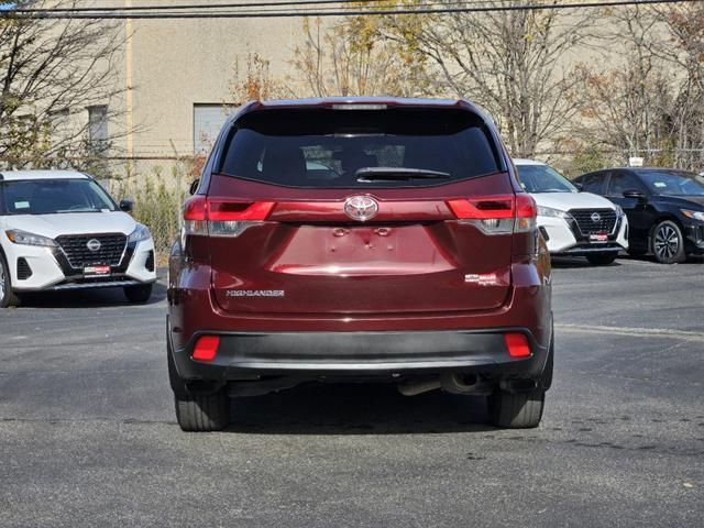 used 2019 Toyota Highlander car, priced at $22,985