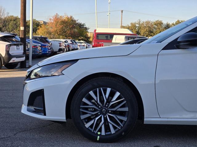 new 2025 Nissan Altima car, priced at $27,280