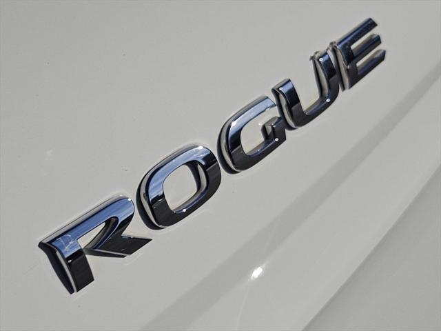 used 2020 Nissan Rogue car, priced at $18,756