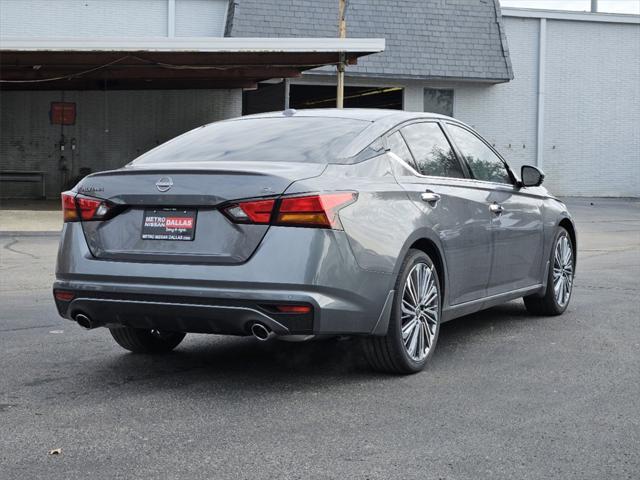 new 2025 Nissan Altima car, priced at $33,303