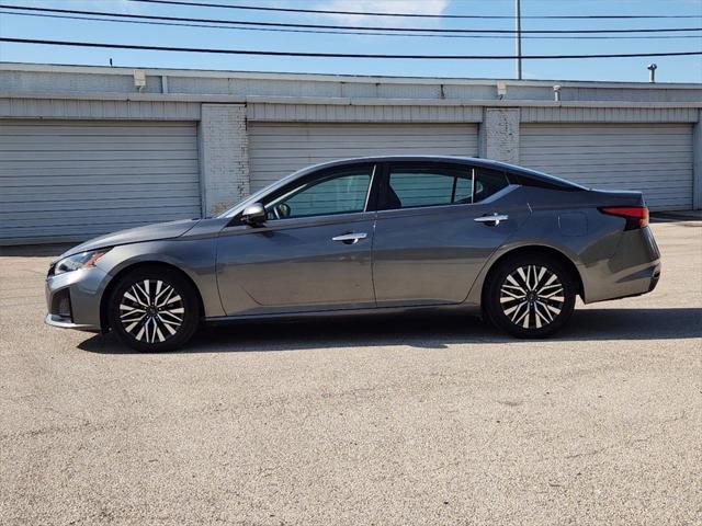 used 2023 Nissan Altima car, priced at $20,633