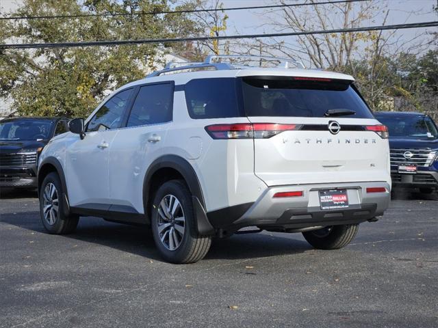 new 2025 Nissan Pathfinder car, priced at $42,982