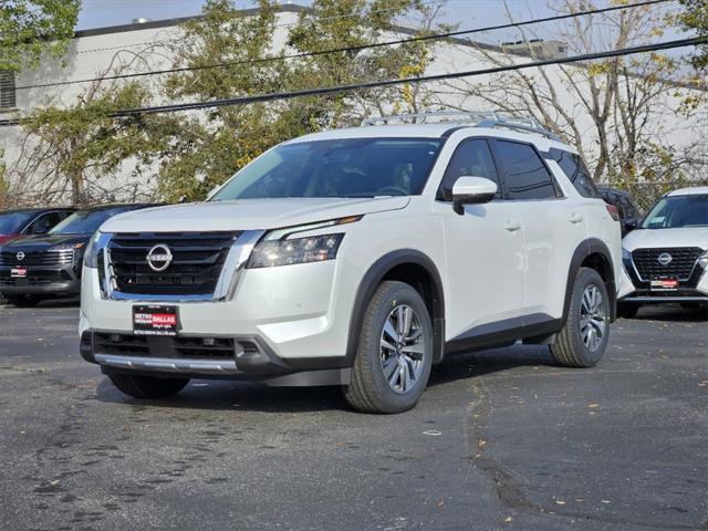 new 2025 Nissan Pathfinder car, priced at $42,982