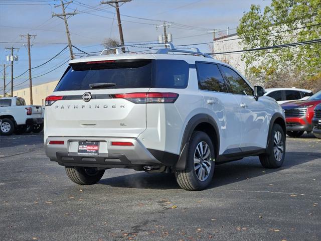 new 2025 Nissan Pathfinder car, priced at $42,982