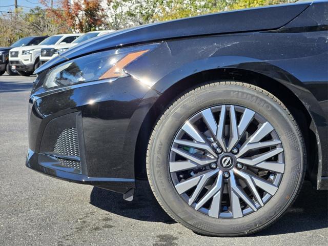 new 2025 Nissan Altima car, priced at $27,013