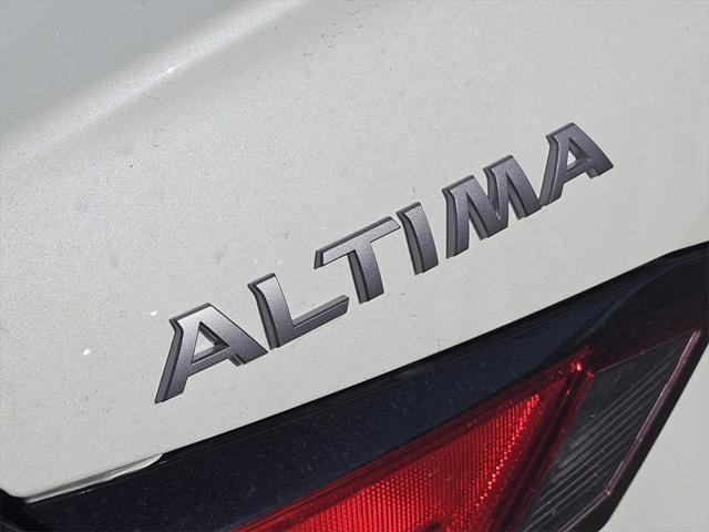 new 2025 Nissan Altima car, priced at $34,079