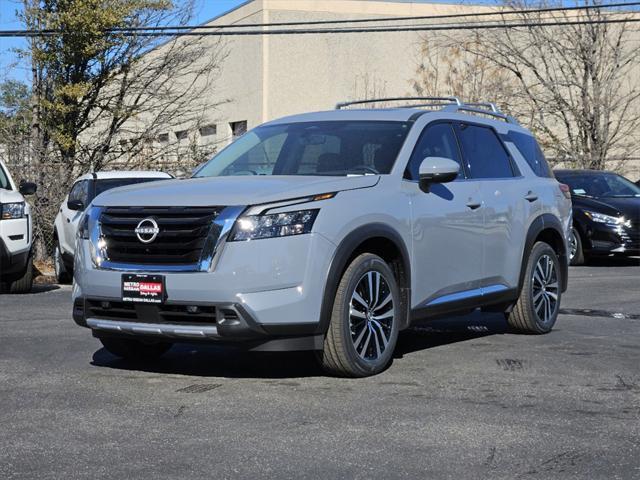 new 2025 Nissan Pathfinder car, priced at $51,021