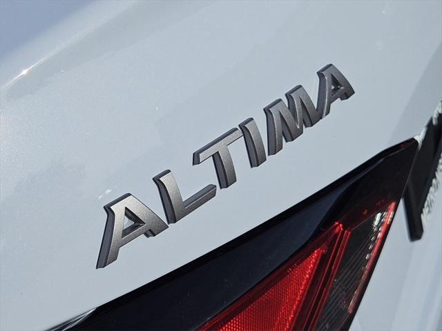 new 2025 Nissan Altima car, priced at $29,256