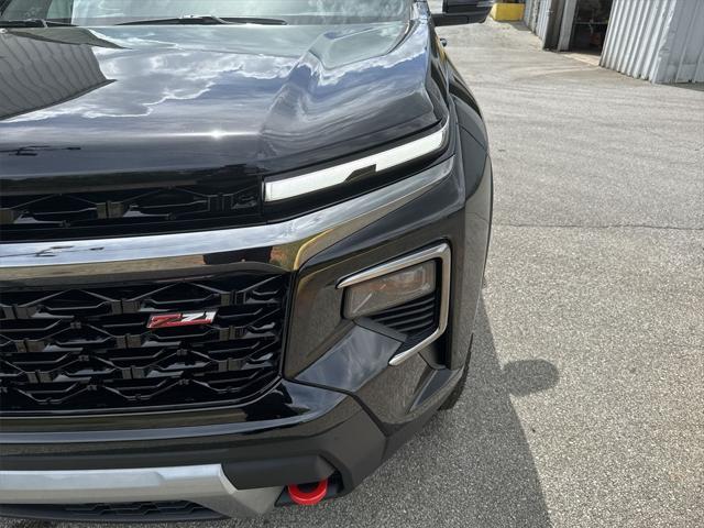 new 2025 Chevrolet Traverse car, priced at $50,045