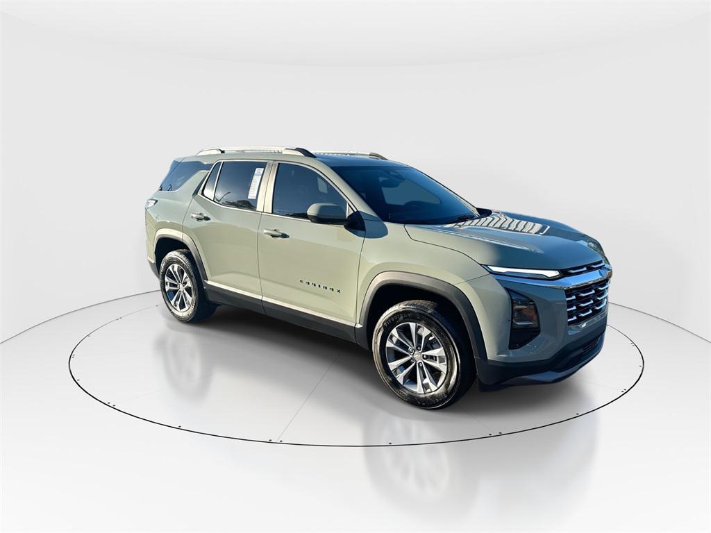 new 2025 Chevrolet Equinox car, priced at $30,176