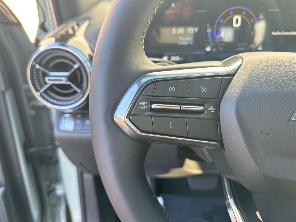 new 2025 Chevrolet Equinox car, priced at $30,176