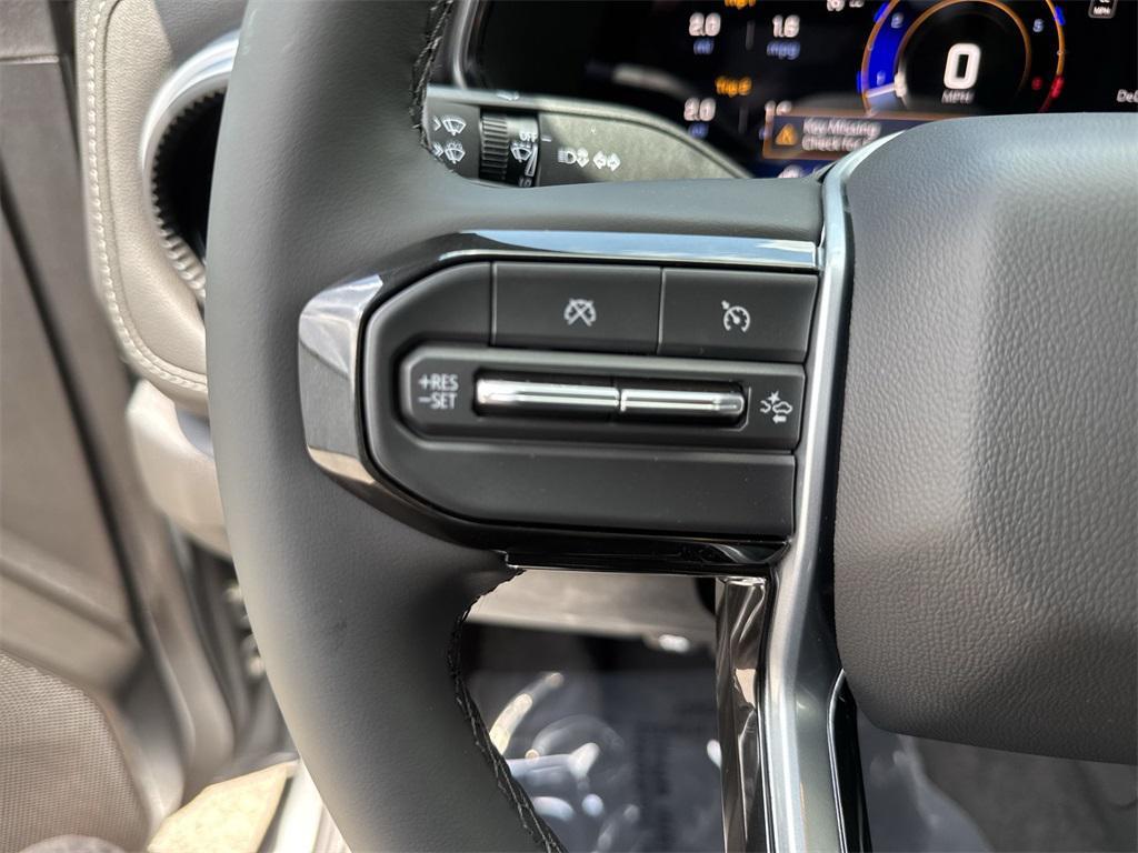 new 2025 Chevrolet Colorado car, priced at $35,064