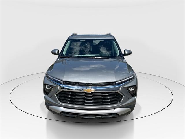 new 2025 Chevrolet TrailBlazer car, priced at $26,945