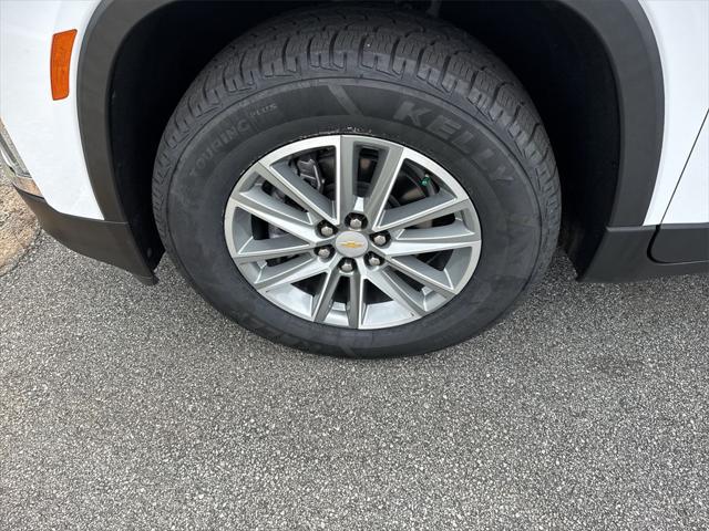 used 2022 Chevrolet Traverse car, priced at $28,422