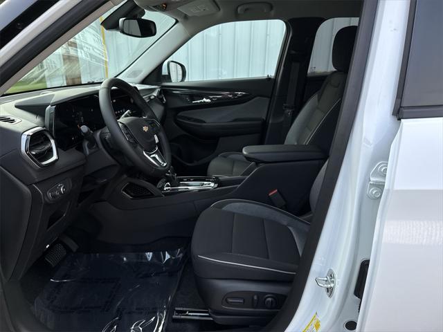 new 2025 Chevrolet TrailBlazer car, priced at $26,945