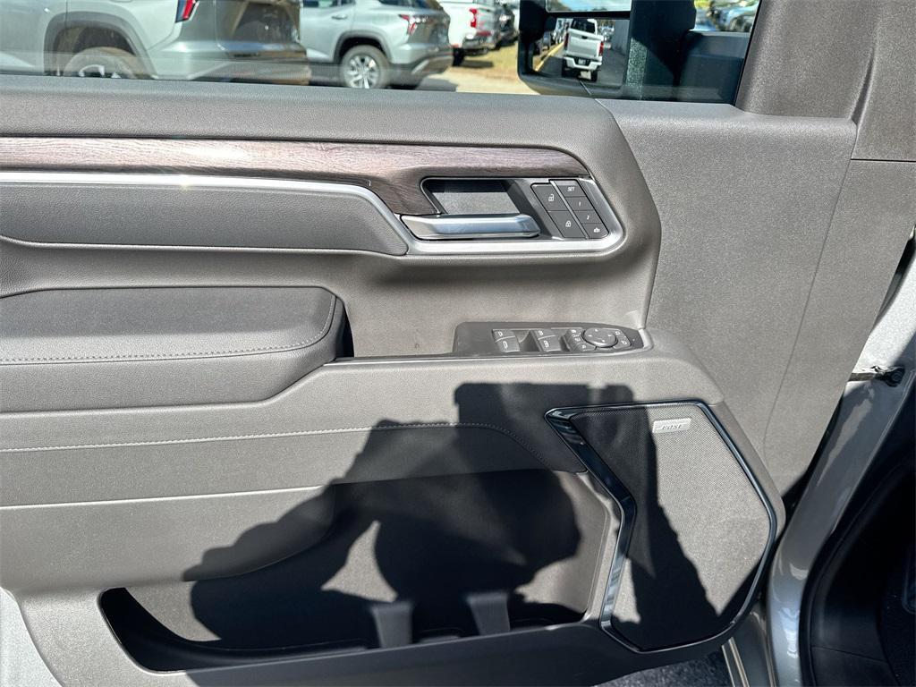 new 2026 Chevrolet Silverado 2500 car, priced at $71,525