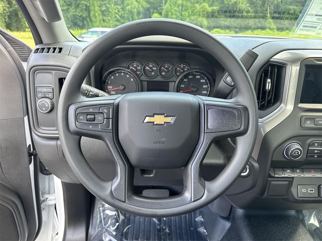 new 2025 Chevrolet Silverado 1500 car, priced at $32,897