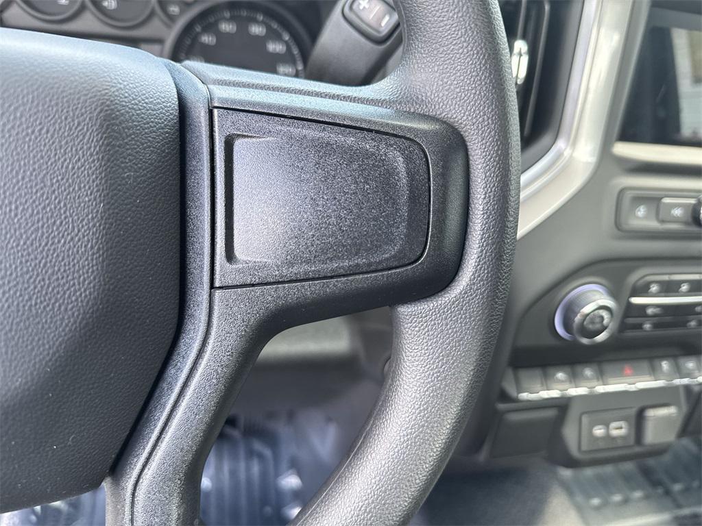 new 2025 Chevrolet Silverado 1500 car, priced at $32,897