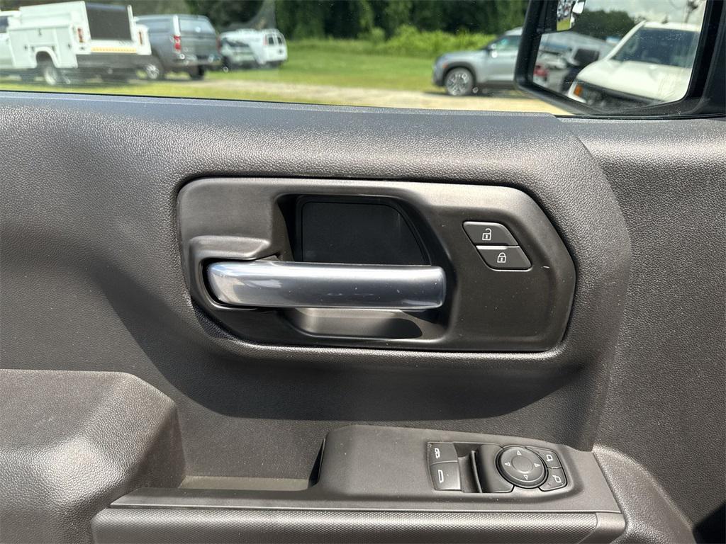 new 2025 Chevrolet Silverado 1500 car, priced at $32,897