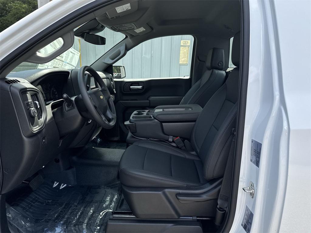 new 2025 Chevrolet Silverado 1500 car, priced at $32,897