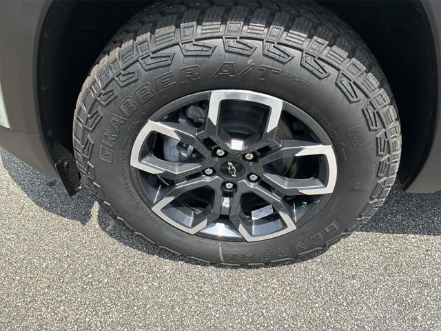 new 2026 Chevrolet Equinox car, priced at $36,712