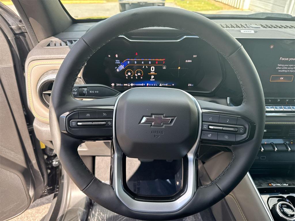 new 2025 Chevrolet Colorado car, priced at $51,735