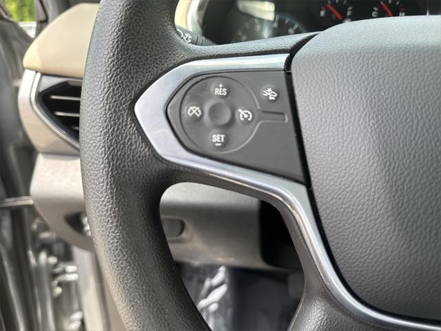 used 2023 Chevrolet Traverse car, priced at $26,292