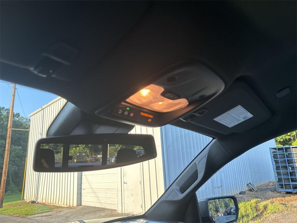 new 2025 Chevrolet Colorado car, priced at $33,064