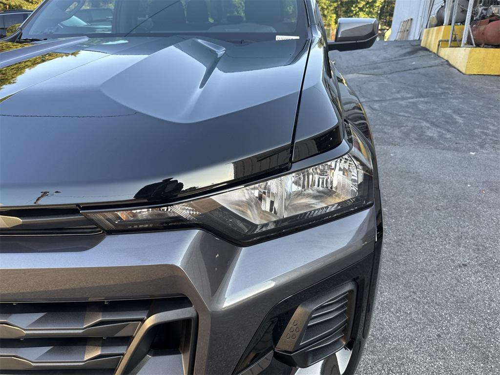 new 2025 Chevrolet Colorado car, priced at $33,064