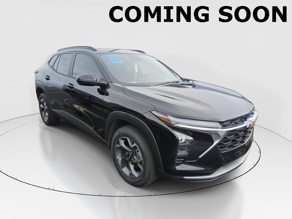 used 2025 Chevrolet Trax car, priced at $20,840