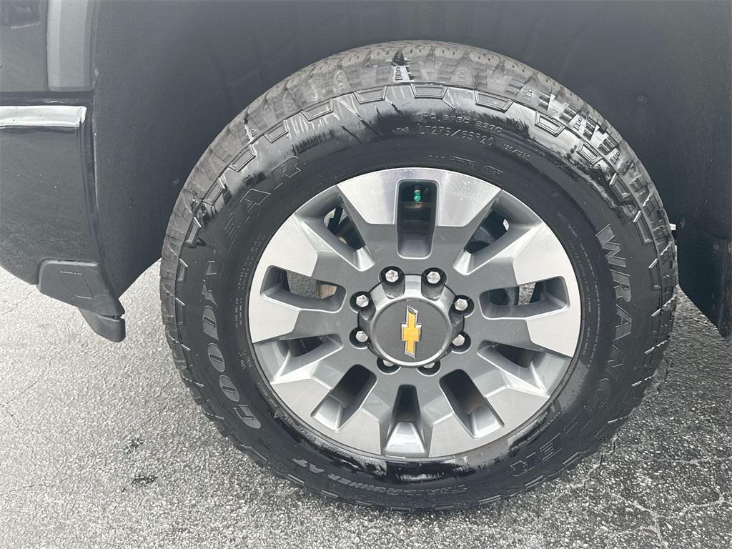 used 2025 Chevrolet Silverado 2500 car, priced at $52,822