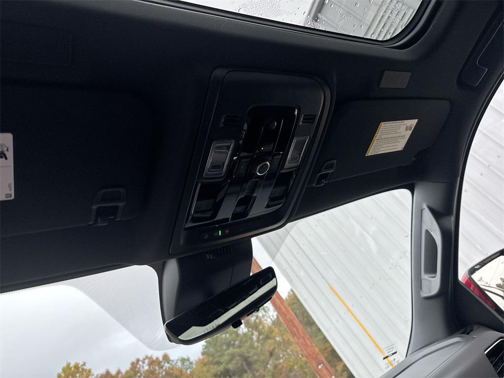 new 2026 Chevrolet Suburban car, priced at $98,905