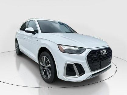 used 2023 Audi Q5 car, priced at $30,990