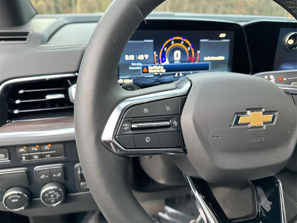 new 2026 Chevrolet Suburban car, priced at $82,860