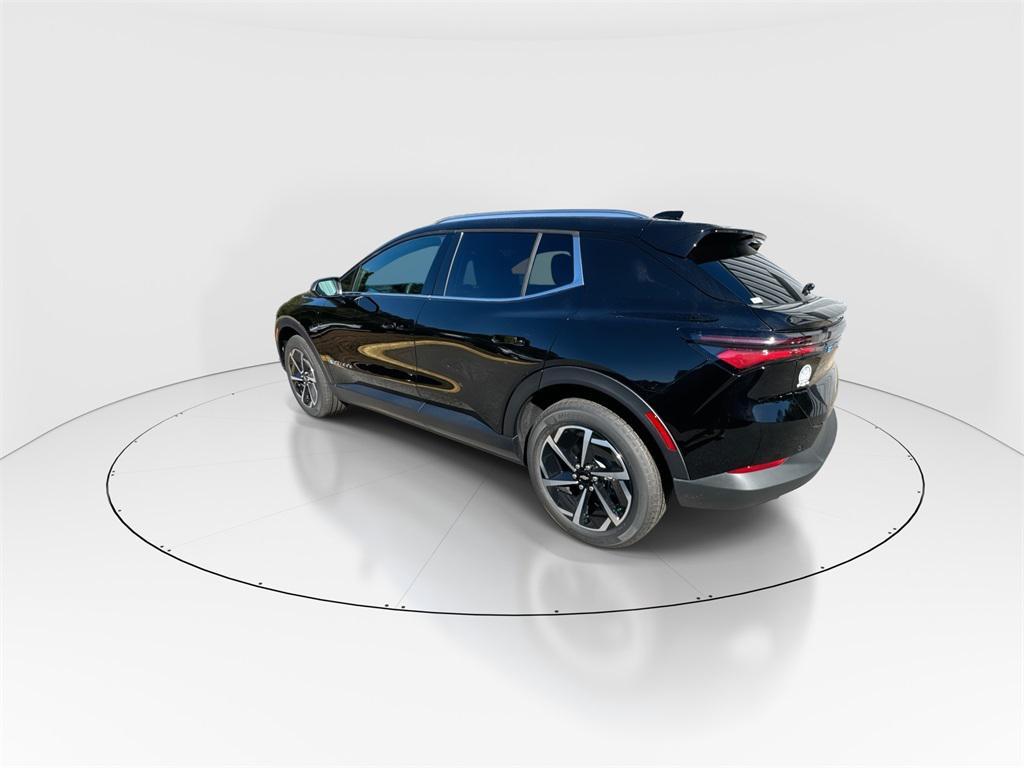 new 2026 Chevrolet Equinox EV car, priced at $39,295