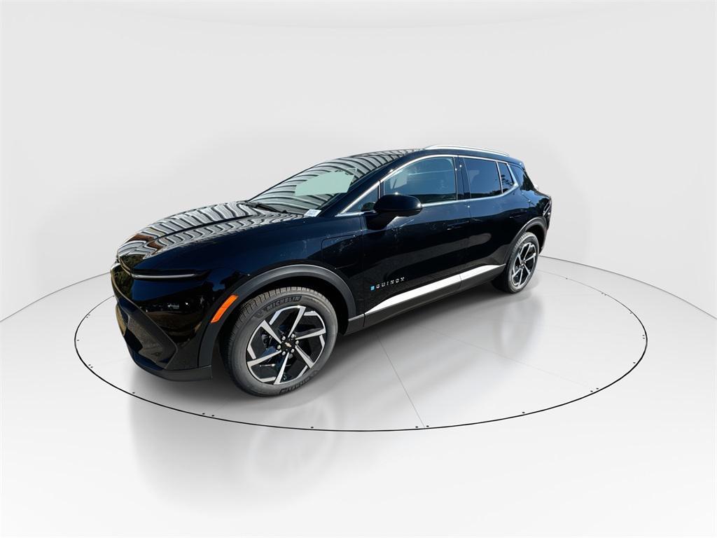 new 2026 Chevrolet Equinox EV car, priced at $39,295