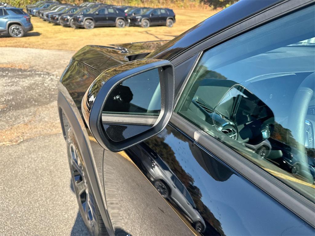 new 2026 Chevrolet Equinox car, priced at $32,087