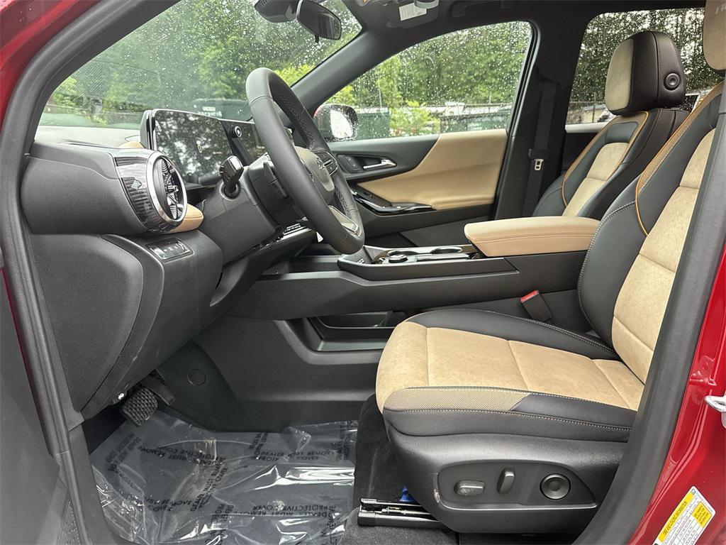 new 2026 Chevrolet Equinox car, priced at $36,921