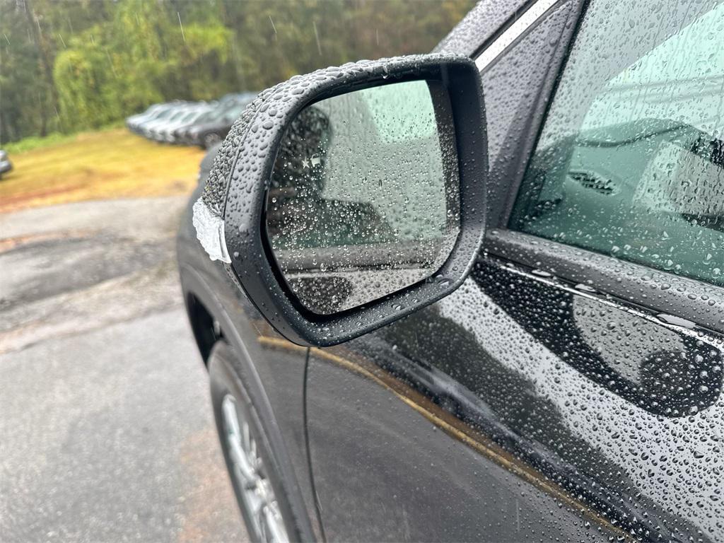 new 2026 Chevrolet Traverse car, priced at $43,695