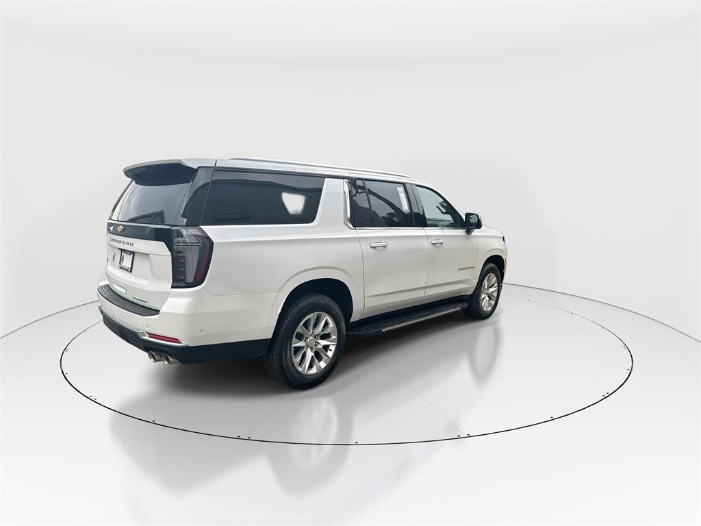 new 2025 Chevrolet Suburban car, priced at $76,528